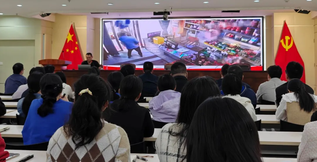 海南橡膠開(kāi)展消防安全知識(shí)培訓(xùn)